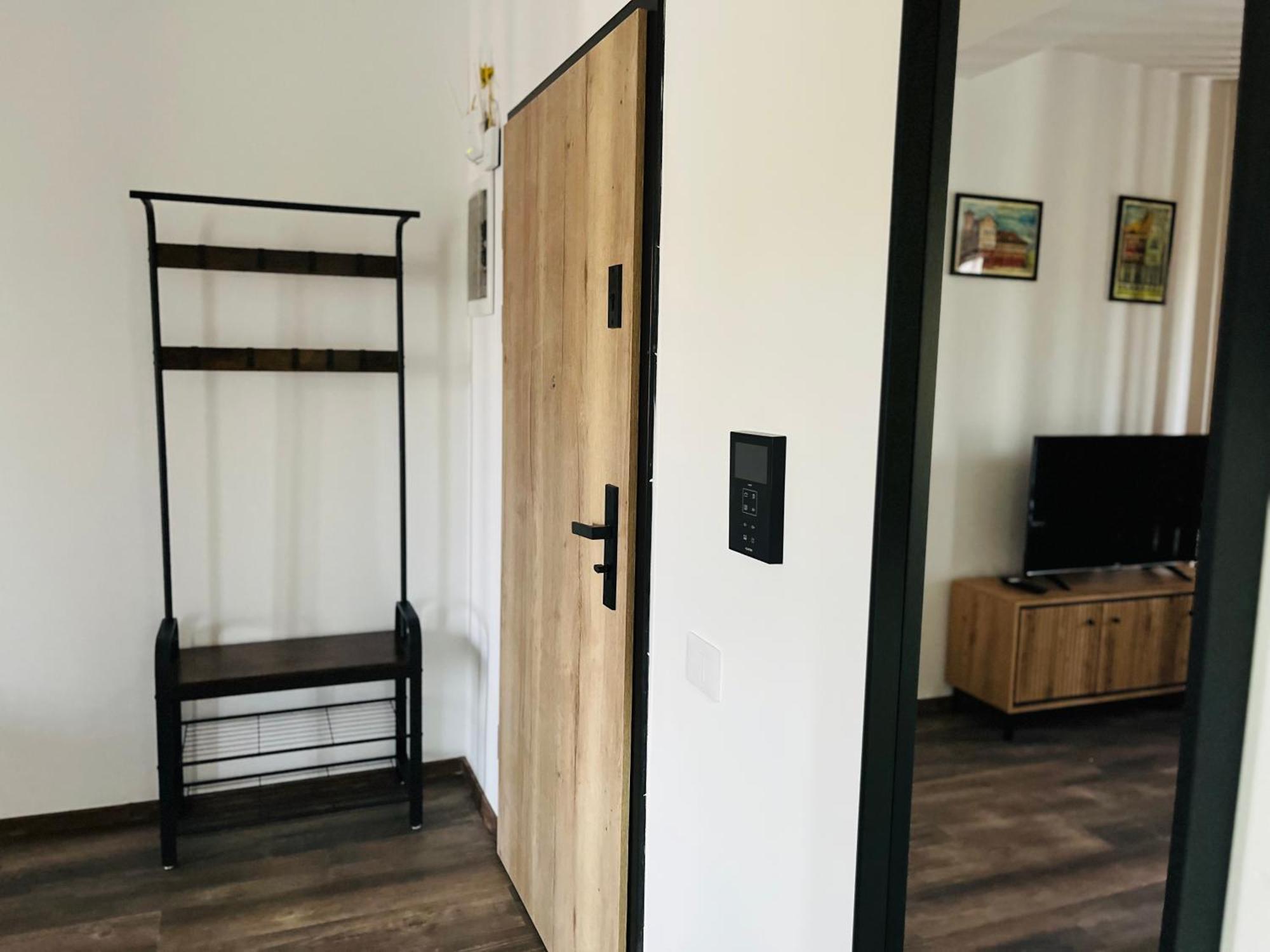 Apartament Studio Bian Τιμισοάρα Εξωτερικό φωτογραφία